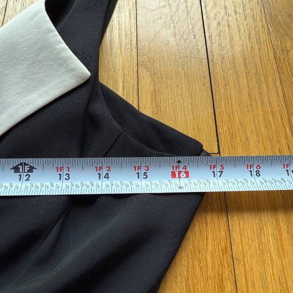 Cache Size 10 Vintage Black Button Front Sleeveless Romper w/ Gold Chain Accents - Picture 9 of 13